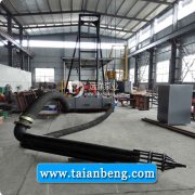 远洋牌定制挖泥船配套小型抽沙泵运往利比里亚进行抽沙作业