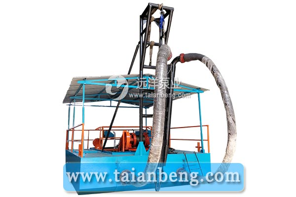 10PS小型射吸式抽沙泵船发往刚果金进行河道抽沙作业